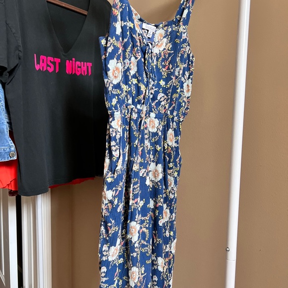 100% rayon summer flowey jumpsuit - Picture 2 of 10